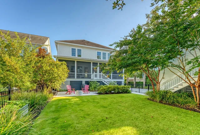 $2,200,000 | 1636 Oak Leaf Street, Charleston, SC 29492