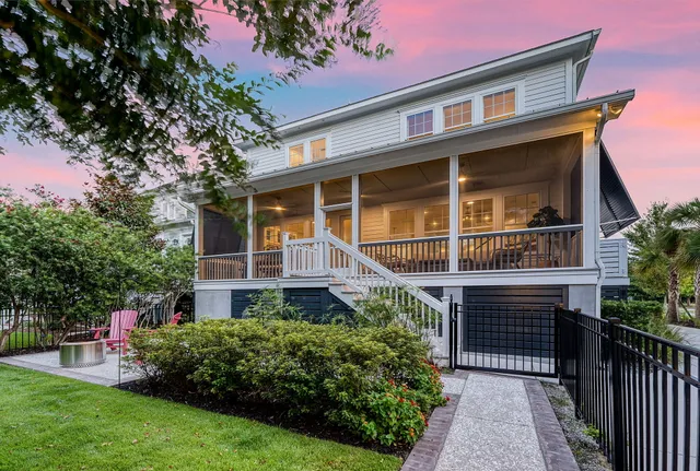 $2,200,000 | 1636 Oak Leaf Street, Charleston, SC 29492