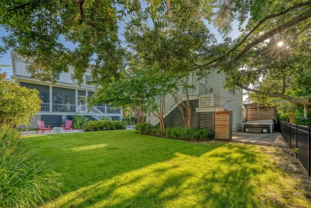 $2,200,000 | 1636 Oak Leaf Street, Charleston, SC 29492
