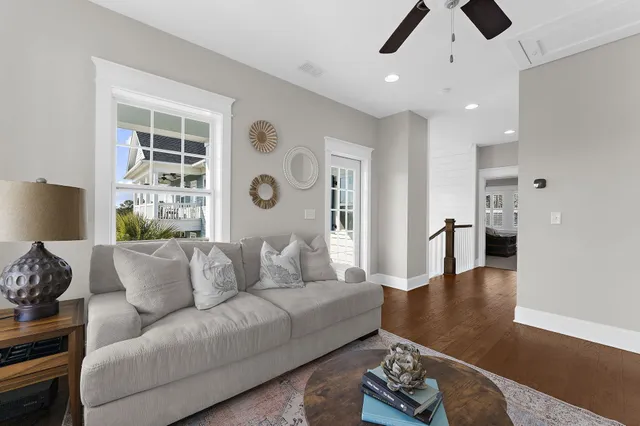 $2,200,000 | 1636 Oak Leaf Street, Charleston, SC 29492