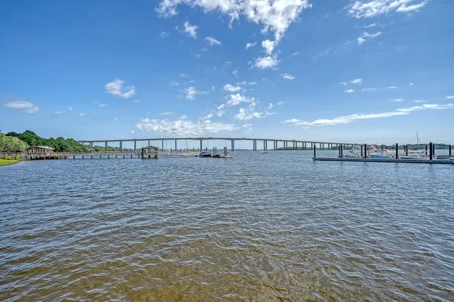 $2,200,000 | 1636 Oak Leaf Street, Charleston, SC 29492