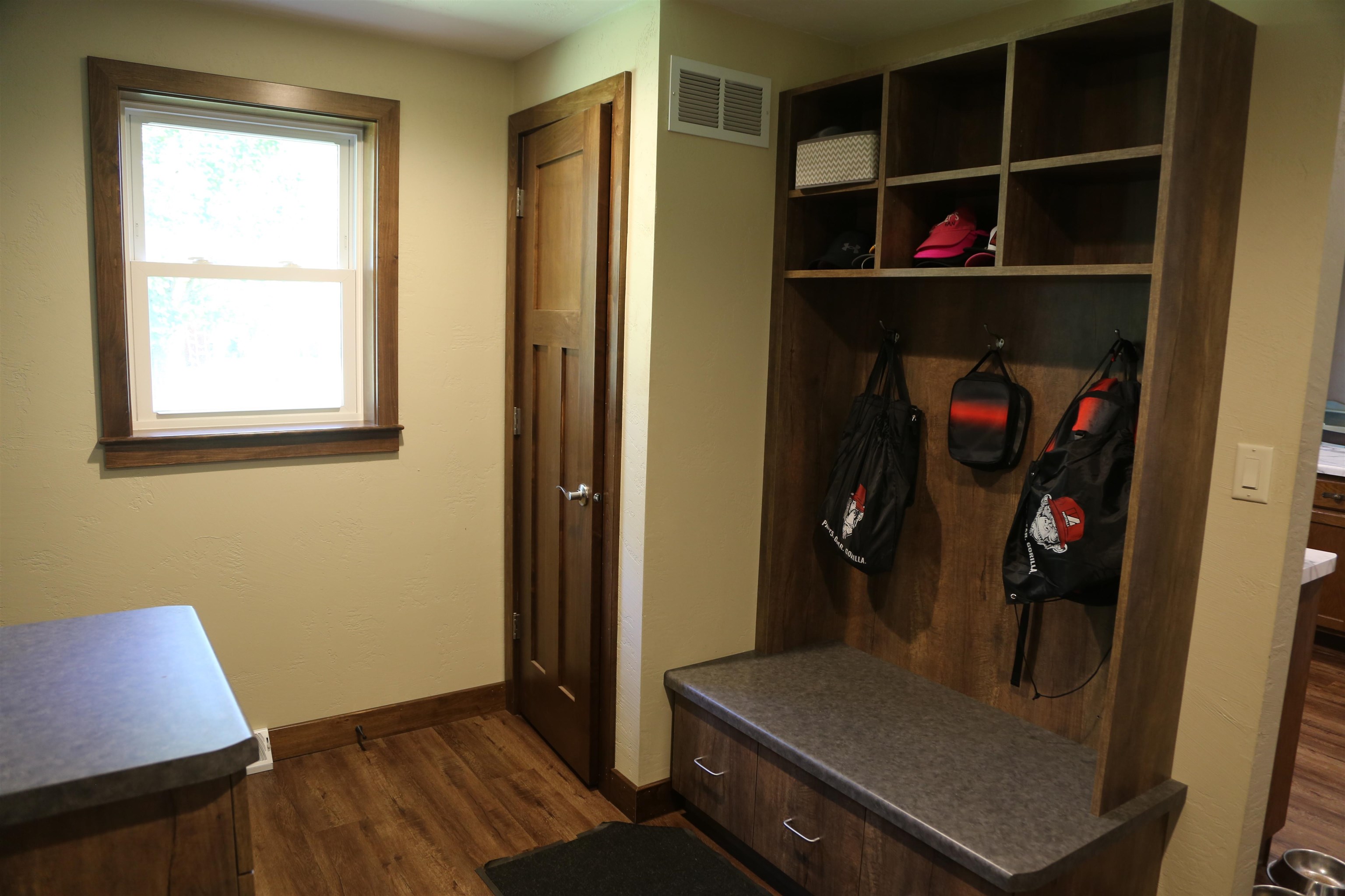 N2382 Maloney Road Kaukauna, WI 54130 - Photo 3 of 24