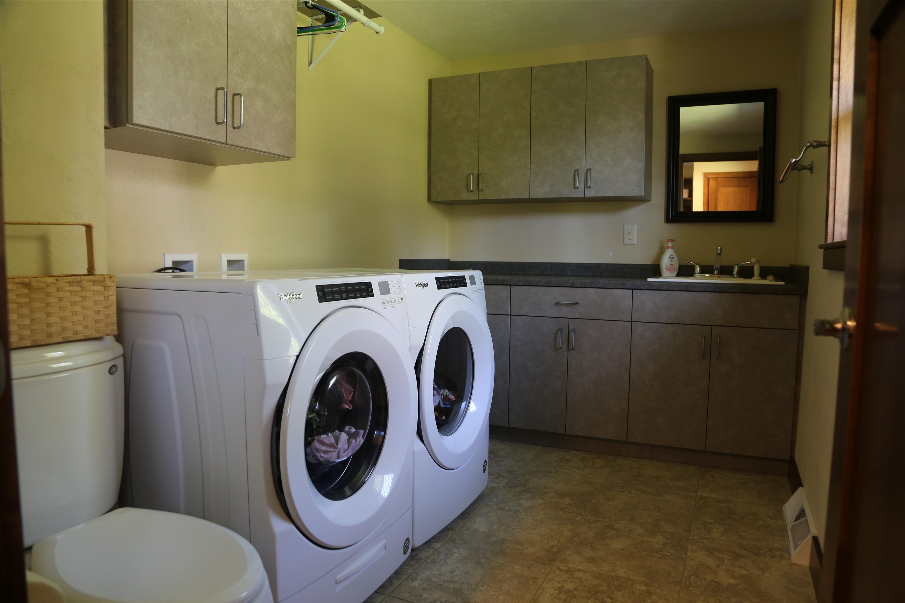 N2382 Maloney Road Kaukauna, WI 54130 - Photo 4 of 24