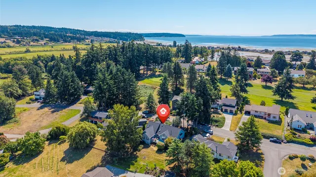 $889,000 | 2465 Discovery Place, Langley, WA 98260