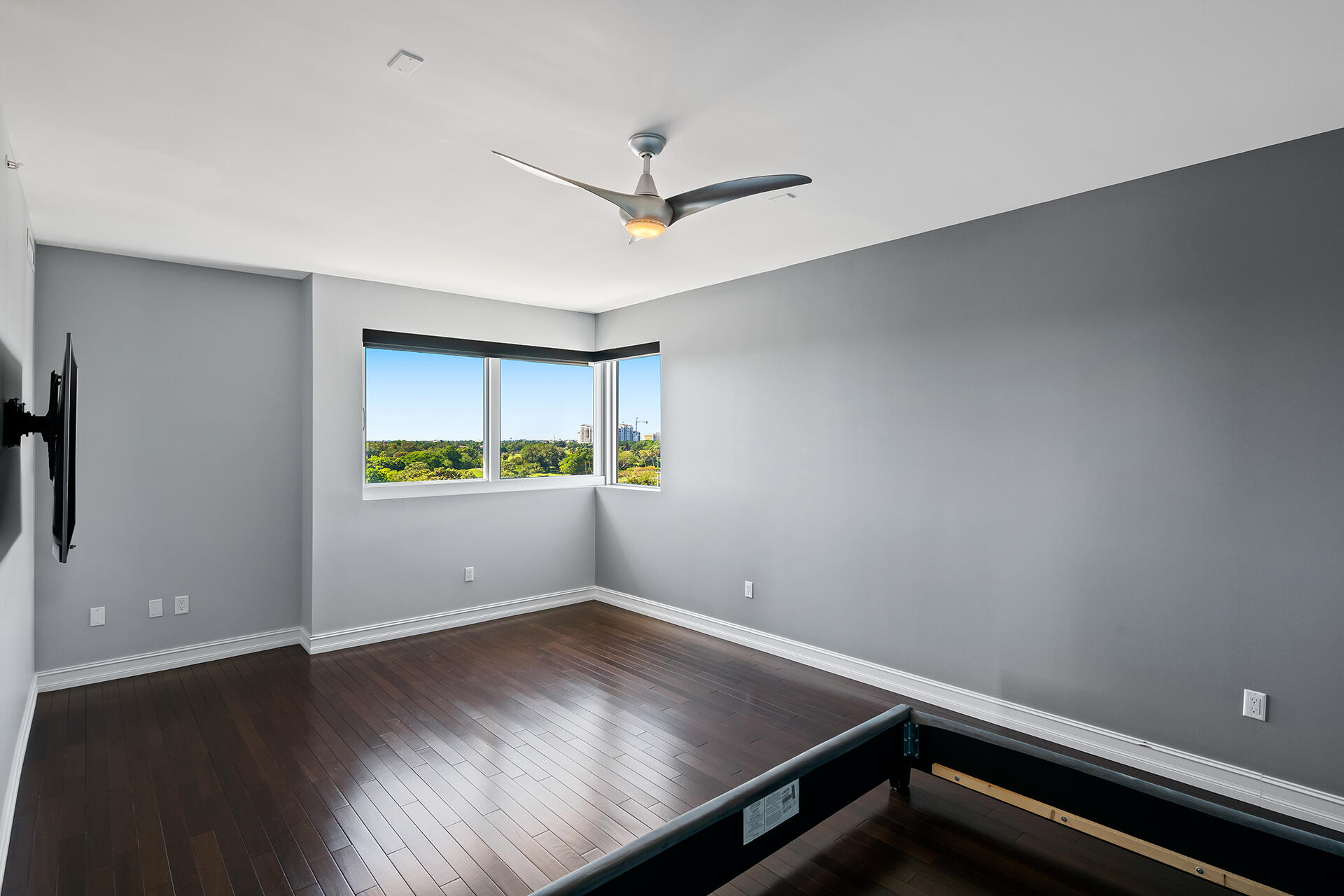 455 East Palmetto Park Road, Unit 7W Boca Raton, FL 33432 - Photo 15 of 39 Master Bedroom