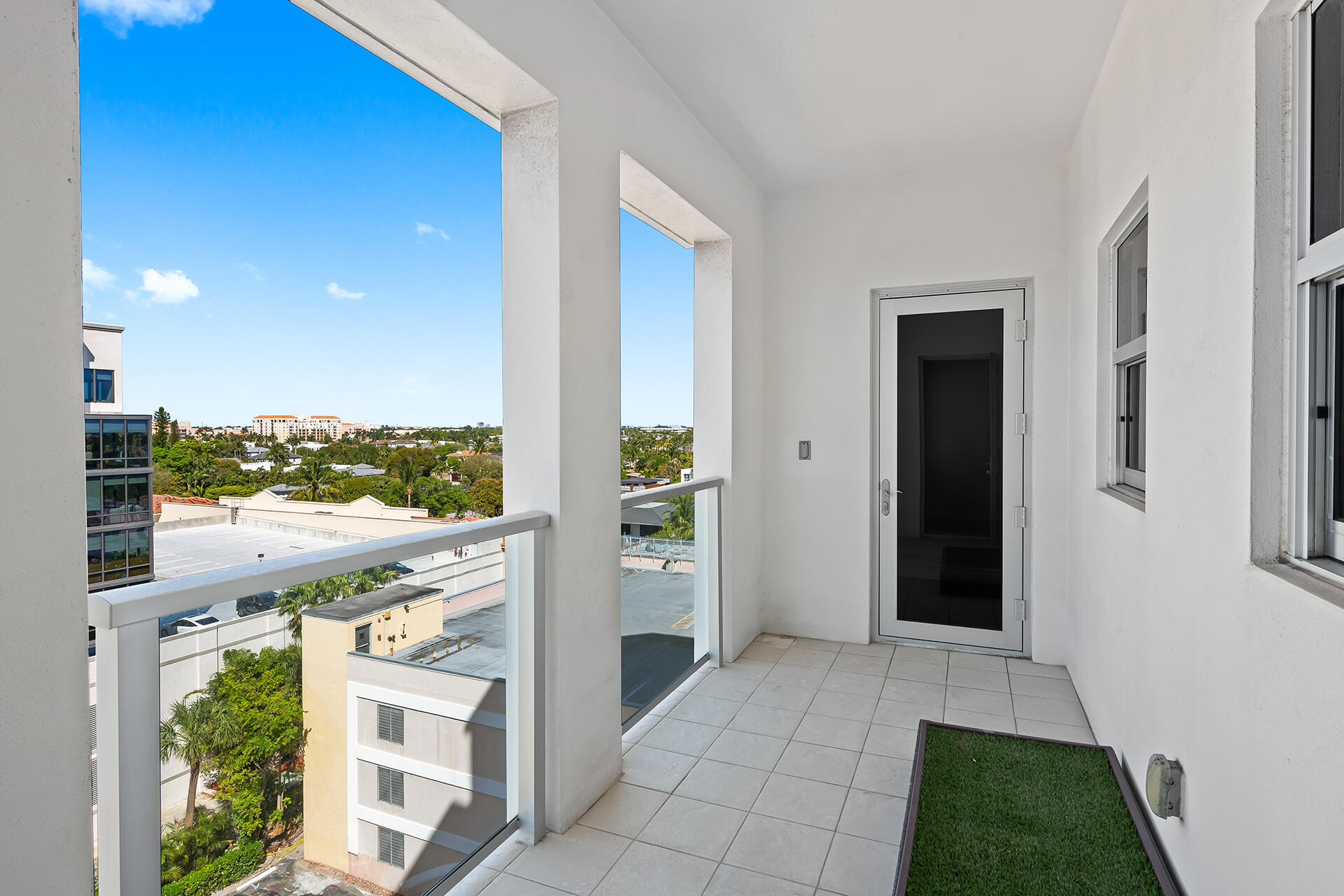 455 East Palmetto Park Road, Unit 7W Boca Raton, FL 33432 - Photo 23 of 39 Seconday Balcony