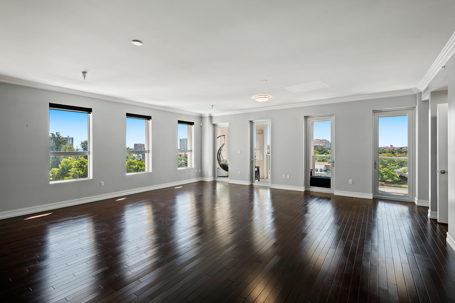 455 East Palmetto Park Road, Unit 7W Boca Raton, FL 33432 - Photo 3 of 39 Open Living Room