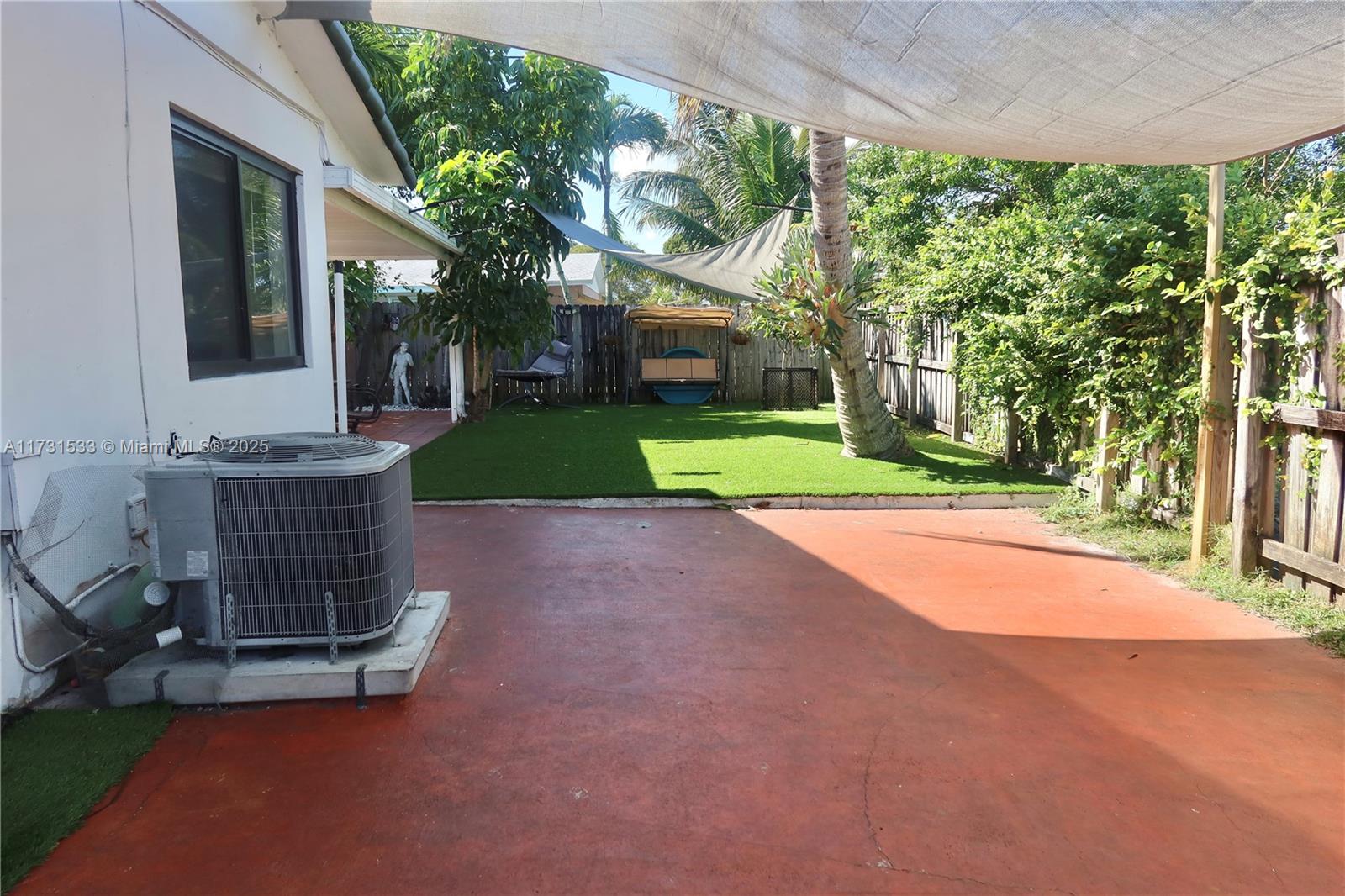 20600 Southwest 116th Road Miami, FL 33177 - Photo 12 of 34