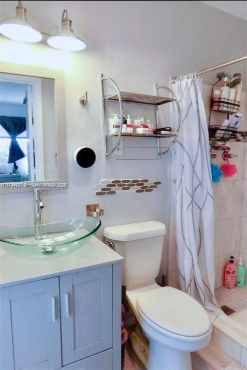 20600 Southwest 116th Road Miami, FL 33177 - Photo 20 of 34