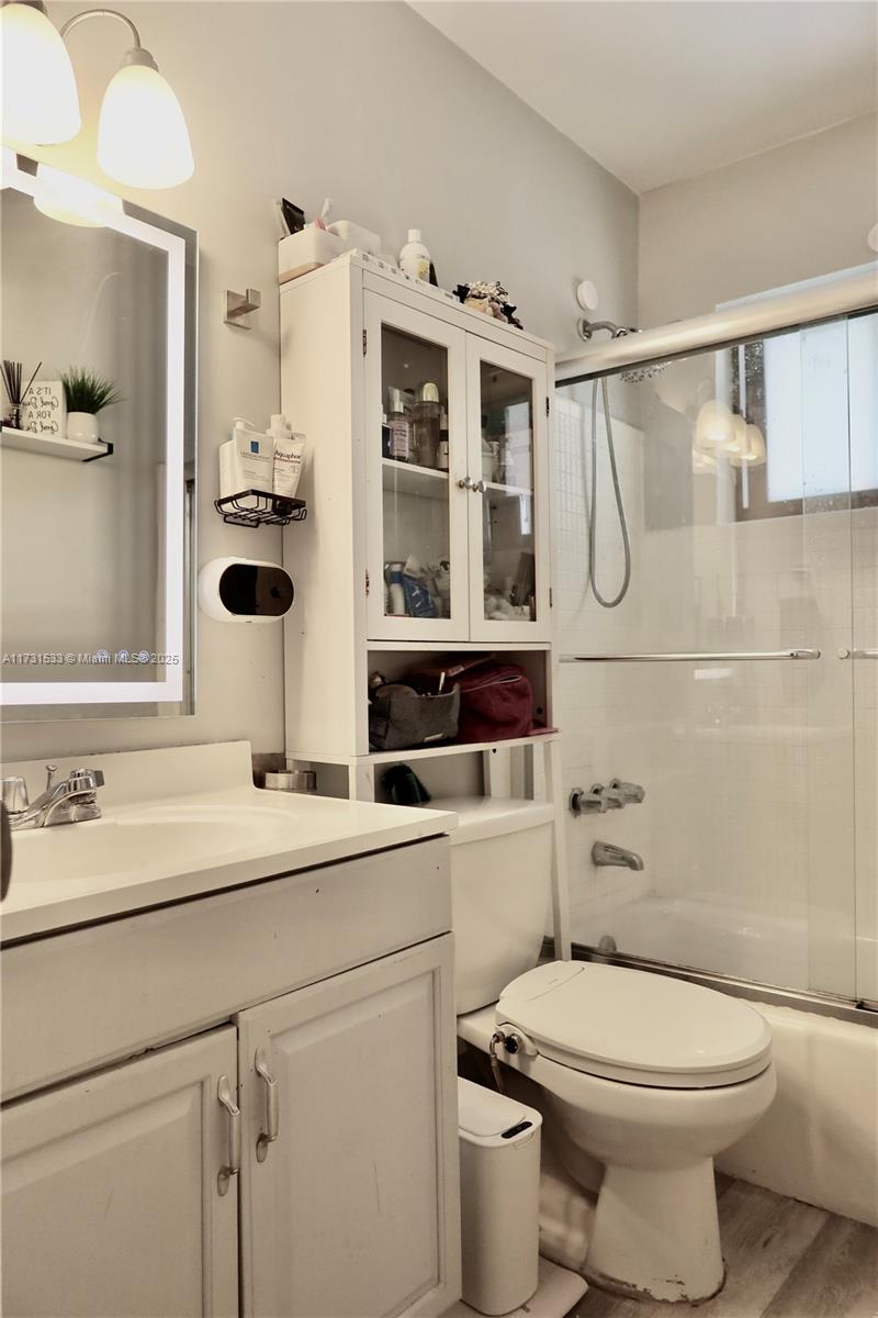 20600 Southwest 116th Road Miami, FL 33177 - Photo 25 of 34