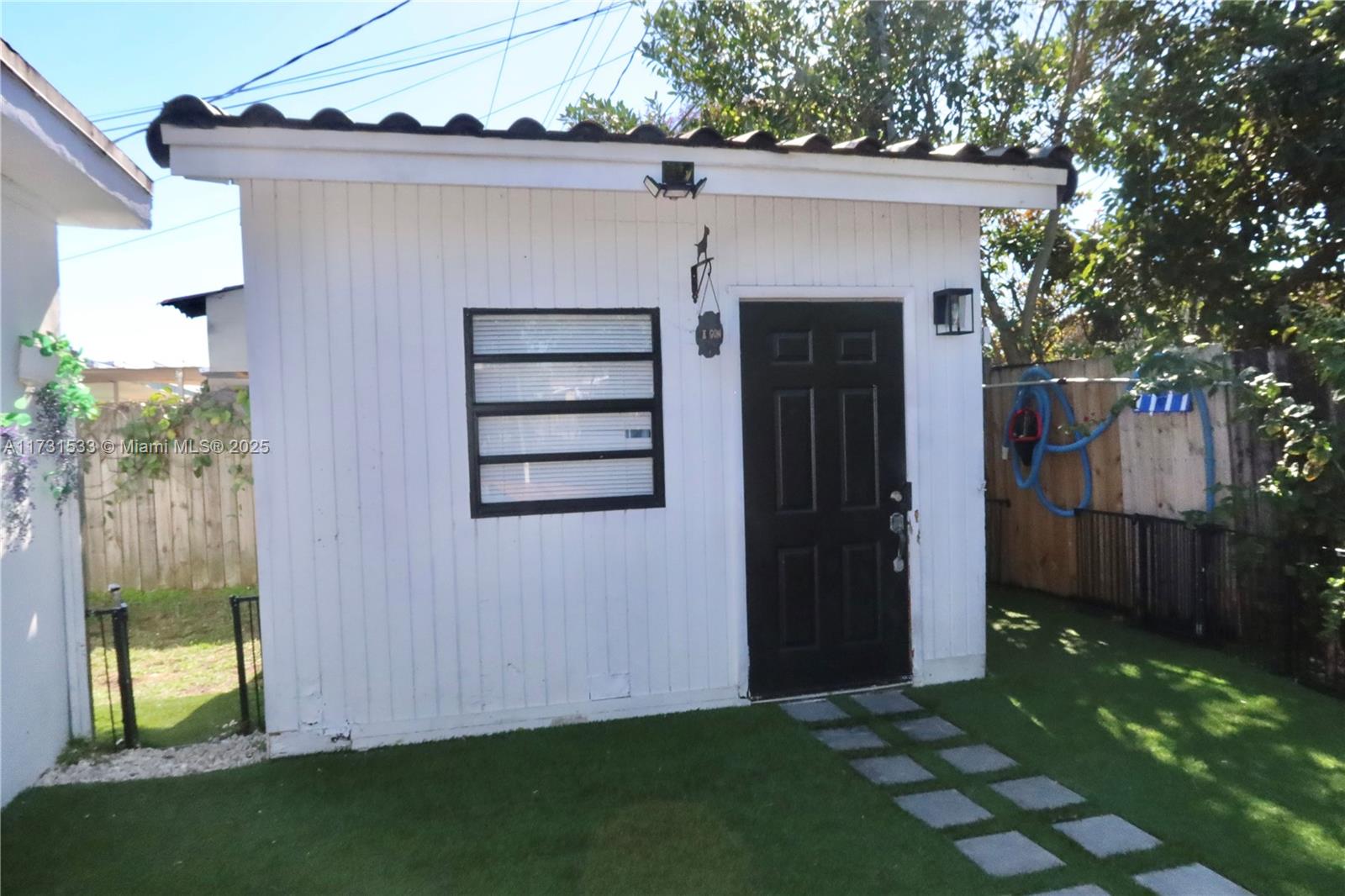 20600 Southwest 116th Road Miami, FL 33177 - Photo 32 of 34