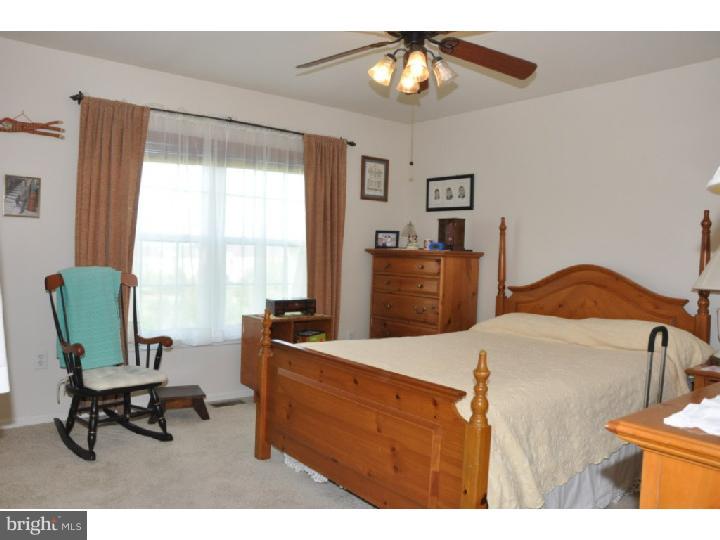 8 Ridgeview Road Delran, NJ 08075 - Photo 19 of 25 Bedroom 2