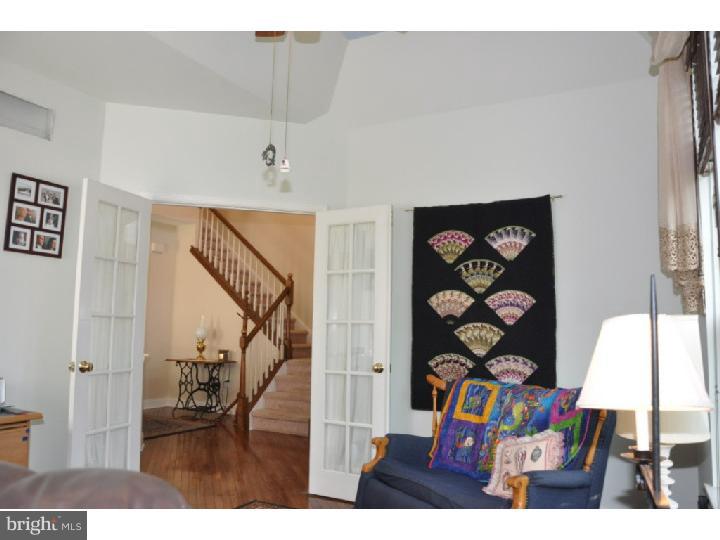 8 Ridgeview Road Delran, NJ 08075 - Photo 23 of 25 Office / Study