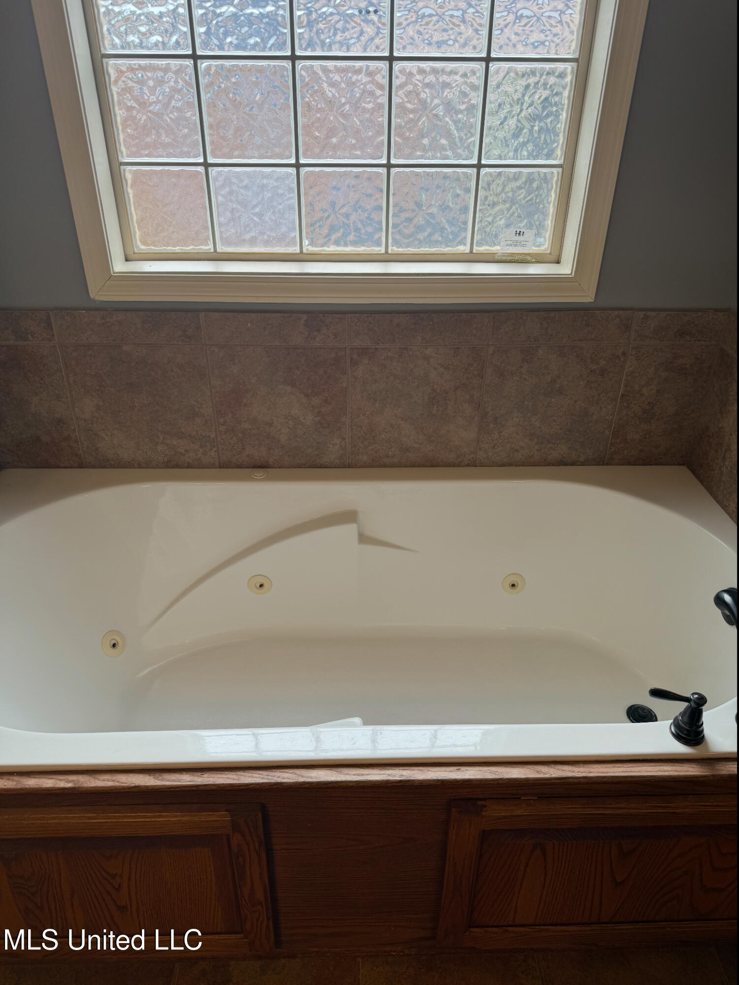 128 Lakeway Drive Madison, MS 39110 - Photo 11 of 20 IMG_0363