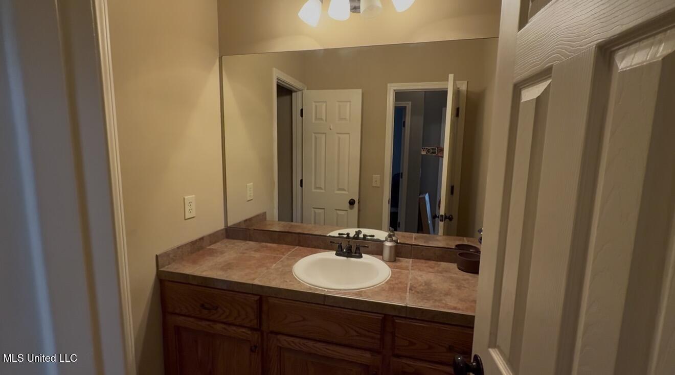 128 Lakeway Drive Madison, MS 39110 - Photo 17 of 20 IMG_8268