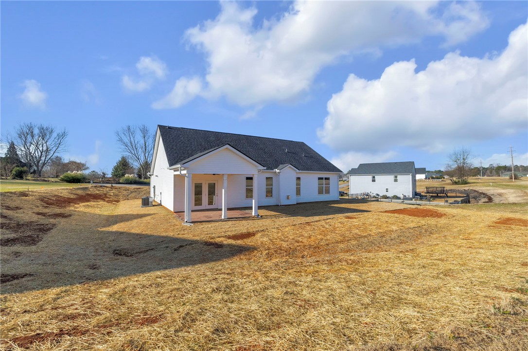 2009 Aberdeen Lane Walhalla, SC 29691 - Photo 29 of 43 This newly constructed home features a spacious covered patio, perfect for outdoor living.