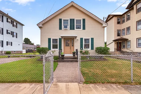 $499,000 | 31 Oregon Street, Fall River, MA 02720