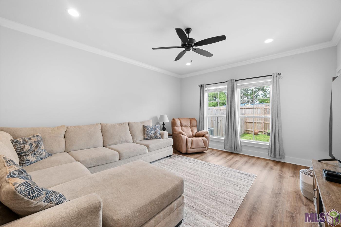 8065 Lockhart Road, Unit 3B Denham Springs, LA 70726 - Photo 4 of 13 Gallery Image 4