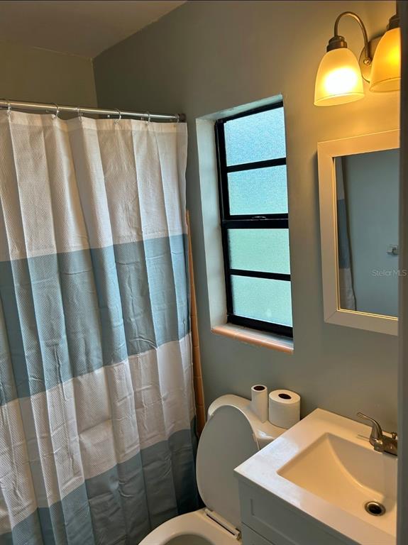 3141 Spirit Lake Road Winter Haven, FL 33880 - Photo 4 of 5