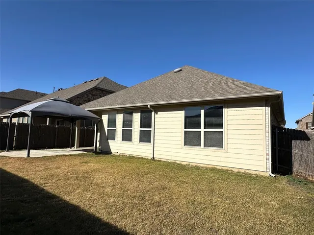 $2,700 | 3716 Fossil Tree Lane, Fort Worth, TX 76244