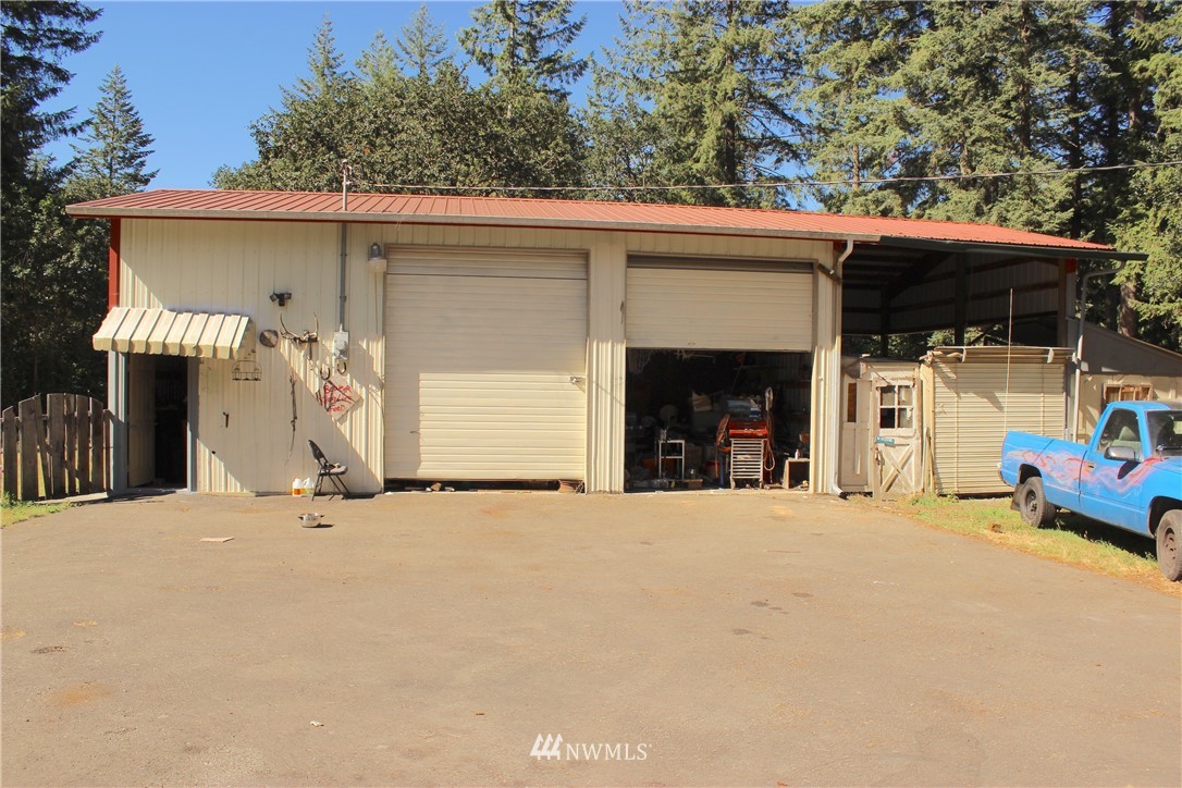 17307 Sargent Road Southwest Rochester, WA 98579 - Photo 11 of 25