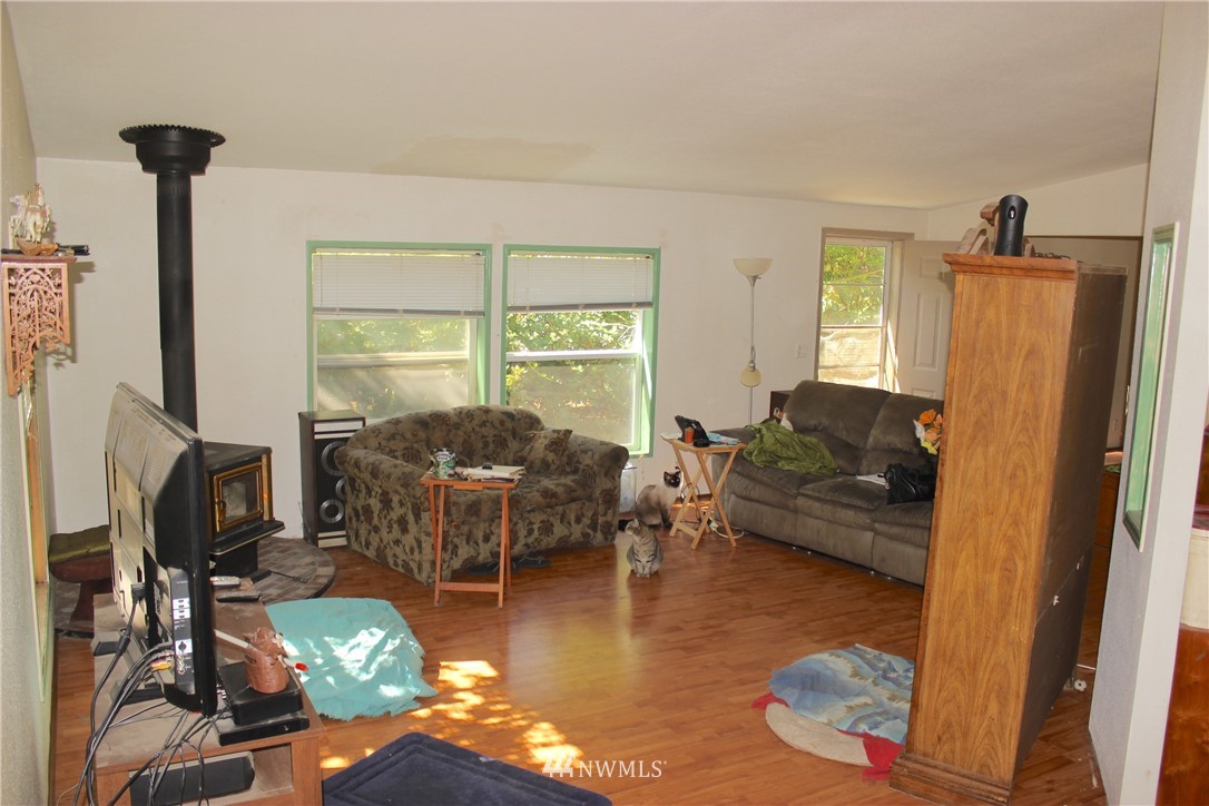 17307 Sargent Road Southwest Rochester, WA 98579 - Photo 14 of 25