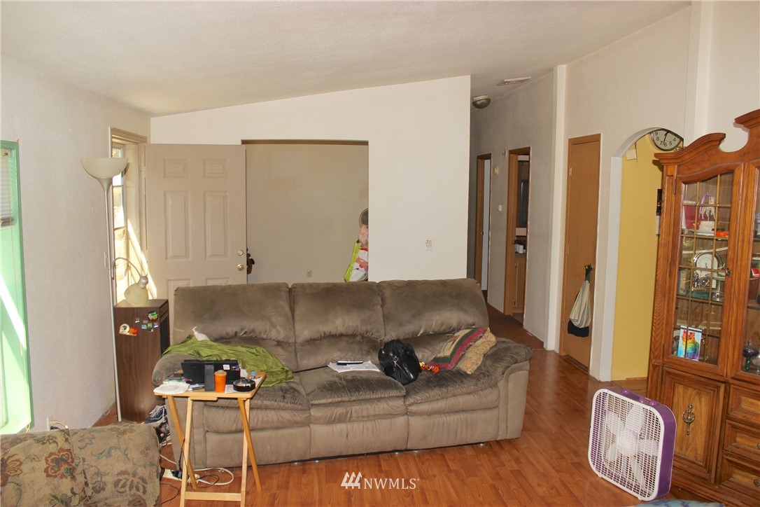 17307 Sargent Road Southwest Rochester, WA 98579 - Photo 15 of 25