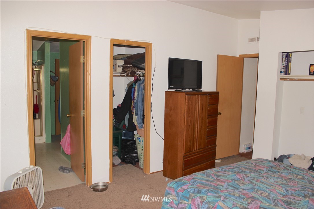 17307 Sargent Road Southwest Rochester, WA 98579 - Photo 19 of 25
