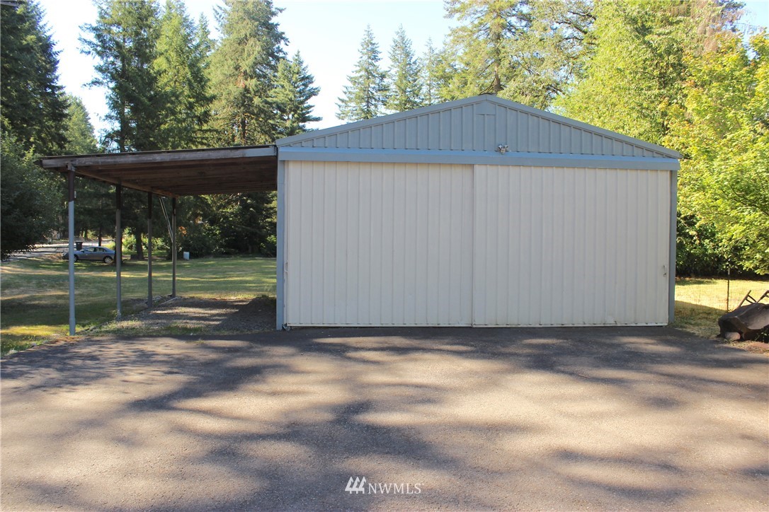 17307 Sargent Road Southwest Rochester, WA 98579 - Photo 4 of 25
