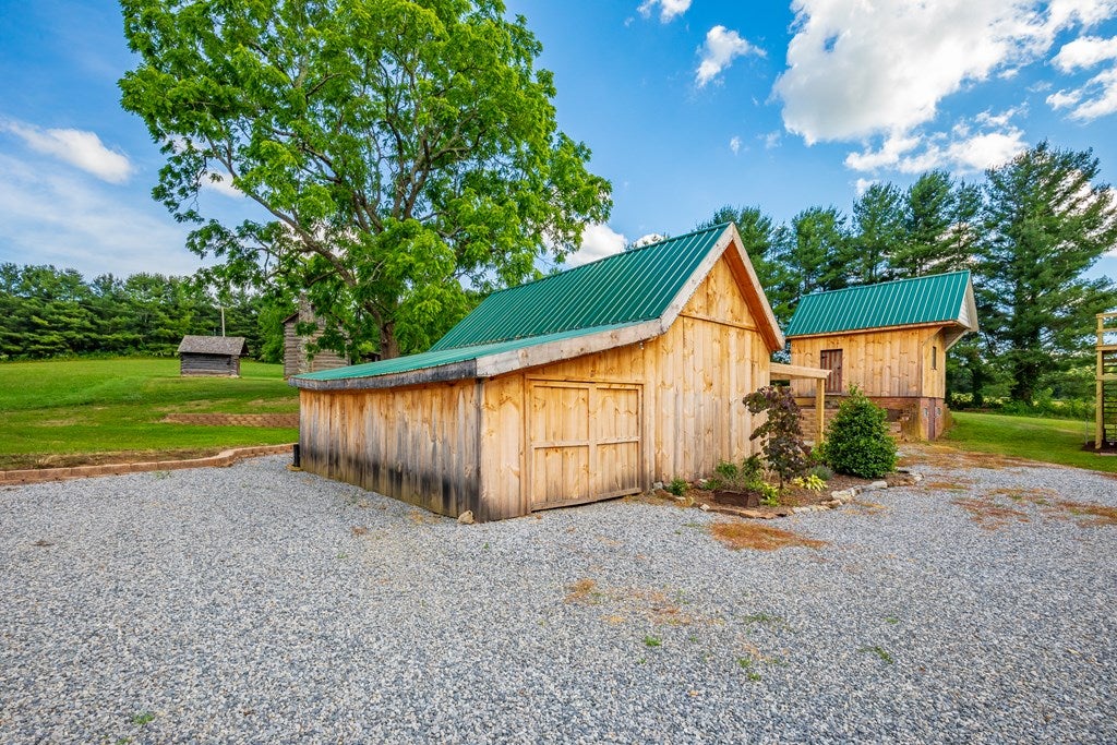 3305 Blacklick Road Rural Retreat, VA 24368 - Photo 50 of 75 Gallery Image 50