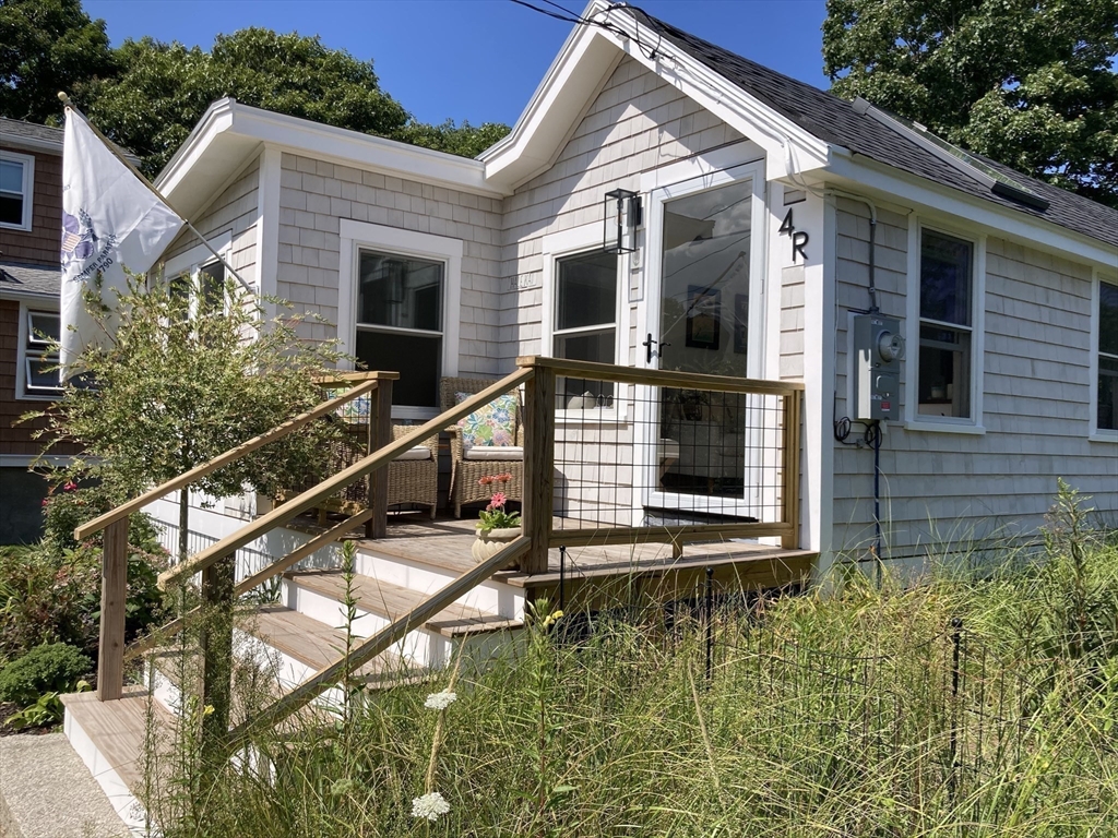 4 R Old County Road Rockport, MA 01966 - Photo 2 of 29 a view of a house with pool and sitting area