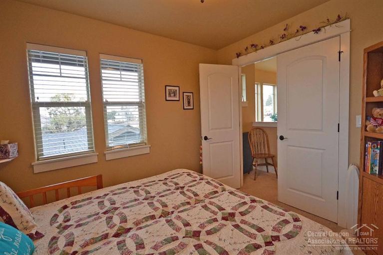 3944 Southwest Timber Avenue Redmond, OR 97756 - Photo 18 of 25 Additional Photo