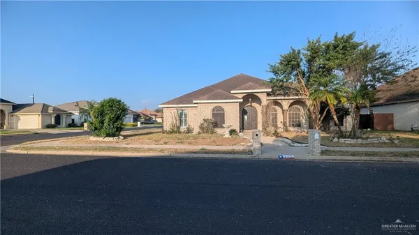$395,000 | 2721 Hylton Avenue, Edinburg, TX 78539