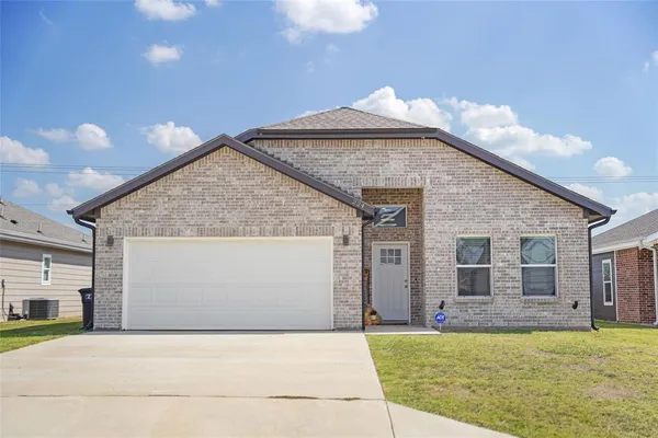 $330,000 | 224 Marianne Circle, Sulphur Springs, TX 75482