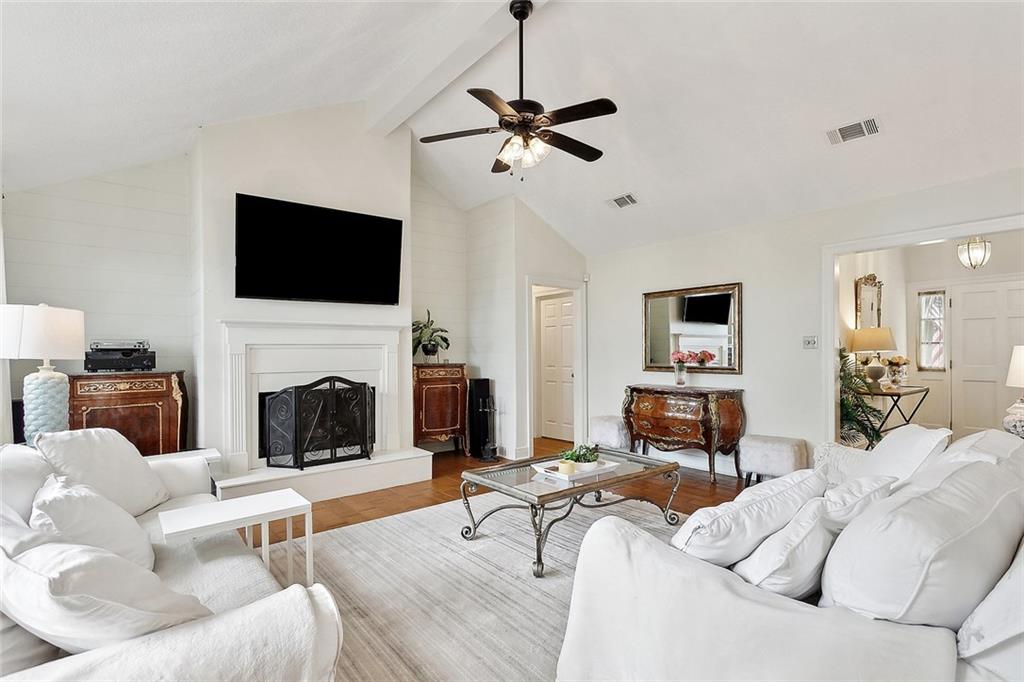 133 Live Oak Street Mandeville, LA 70448 - Photo 6 of 29