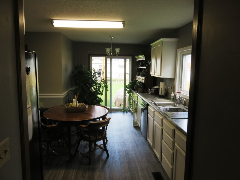 716 Indiana Street Decatur, IN 46733 - Photo 3 of 14