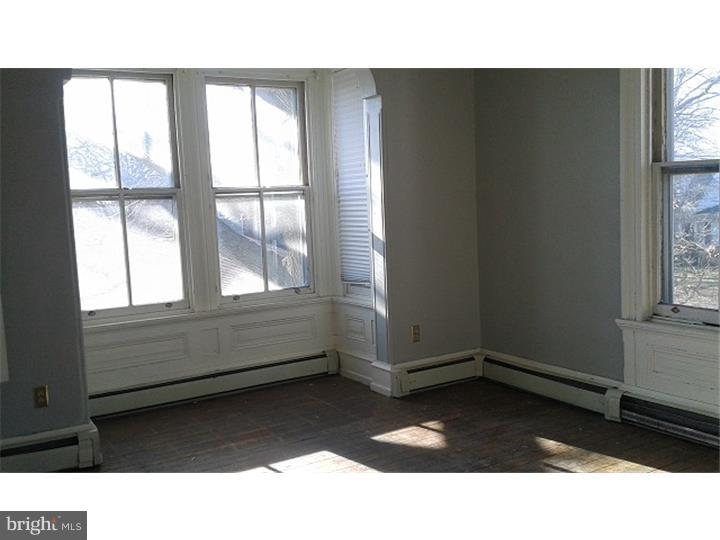 33 West Ridley Avenue Ridley Park, PA 19078 - Photo 11 of 15 Bedroom 3