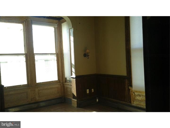 33 West Ridley Avenue Ridley Park, PA 19078 - Photo 5 of 15 Dining Room