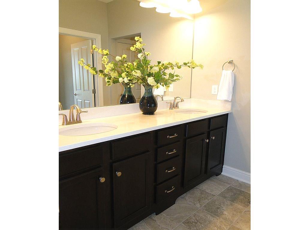 683 Ridge Avenue Canonsburg, PA 15317 - Photo 19 of 25 Master Bath