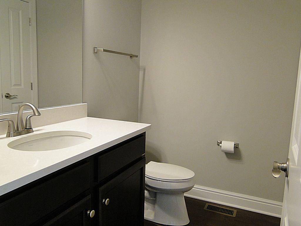 683 Ridge Avenue Canonsburg, PA 15317 - Photo 22 of 25 Hall Bath
