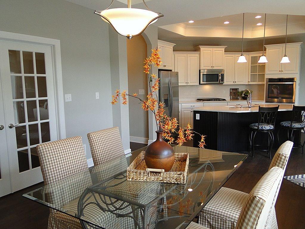 683 Ridge Avenue Canonsburg, PA 15317 - Photo 9 of 25 Dining Room