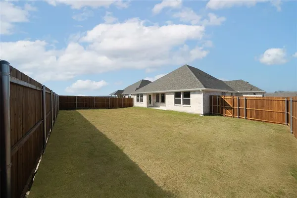 $374,990 | 3113 Citrusvale Drive, Royse City, TX 75189