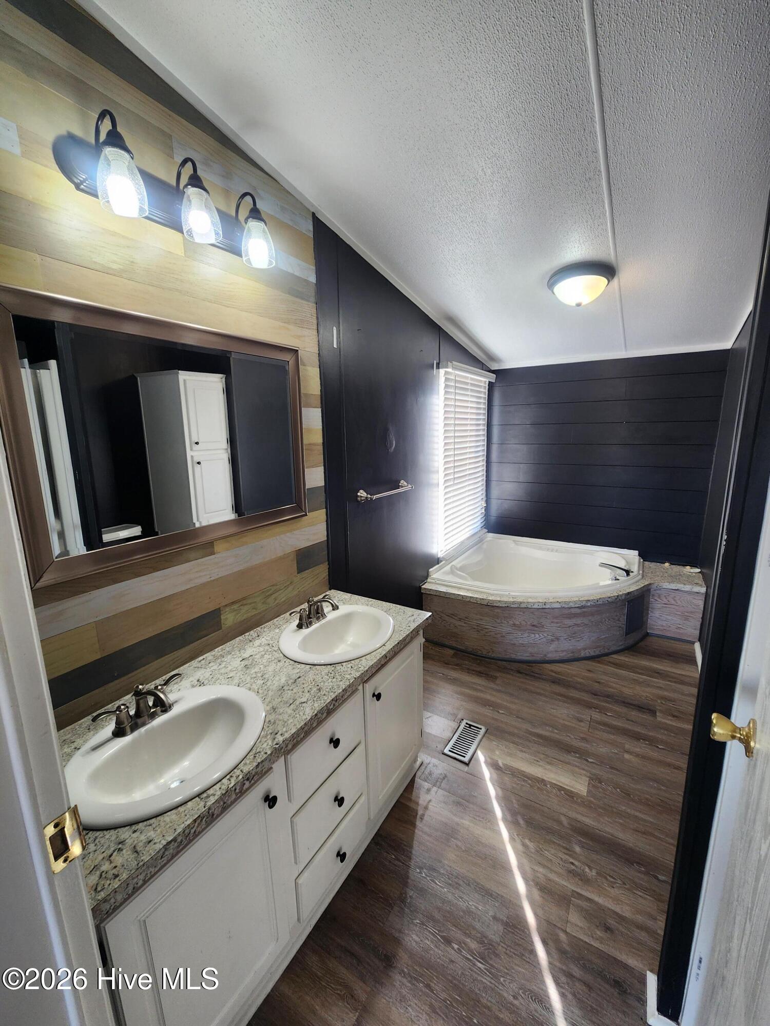 1607 Cool Spring Road Ernul, NC 28527 - Photo 12 of 19 Master Bath 1