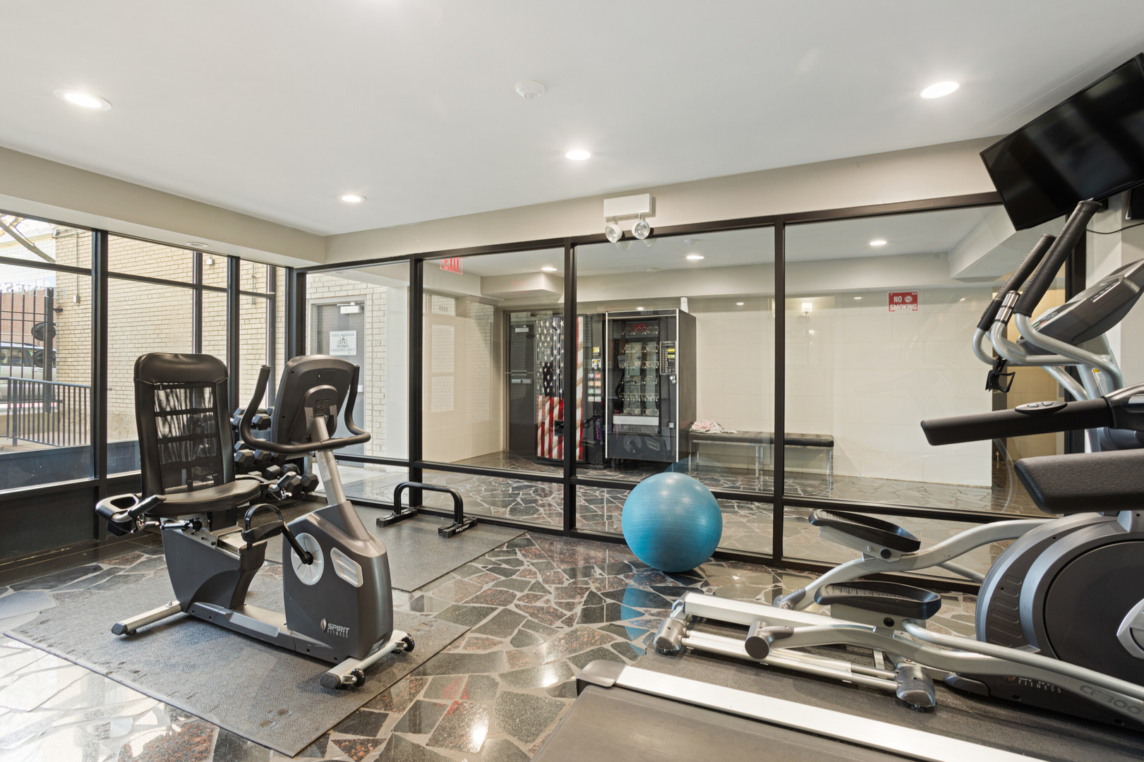 7616 North Marshfield Avenue, Unit 407 Chicago, IL 60626 - Photo 13 of 13