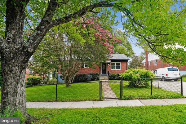 $3,350 | 11705 Ashley Drive, North Bethesda, MD 20852