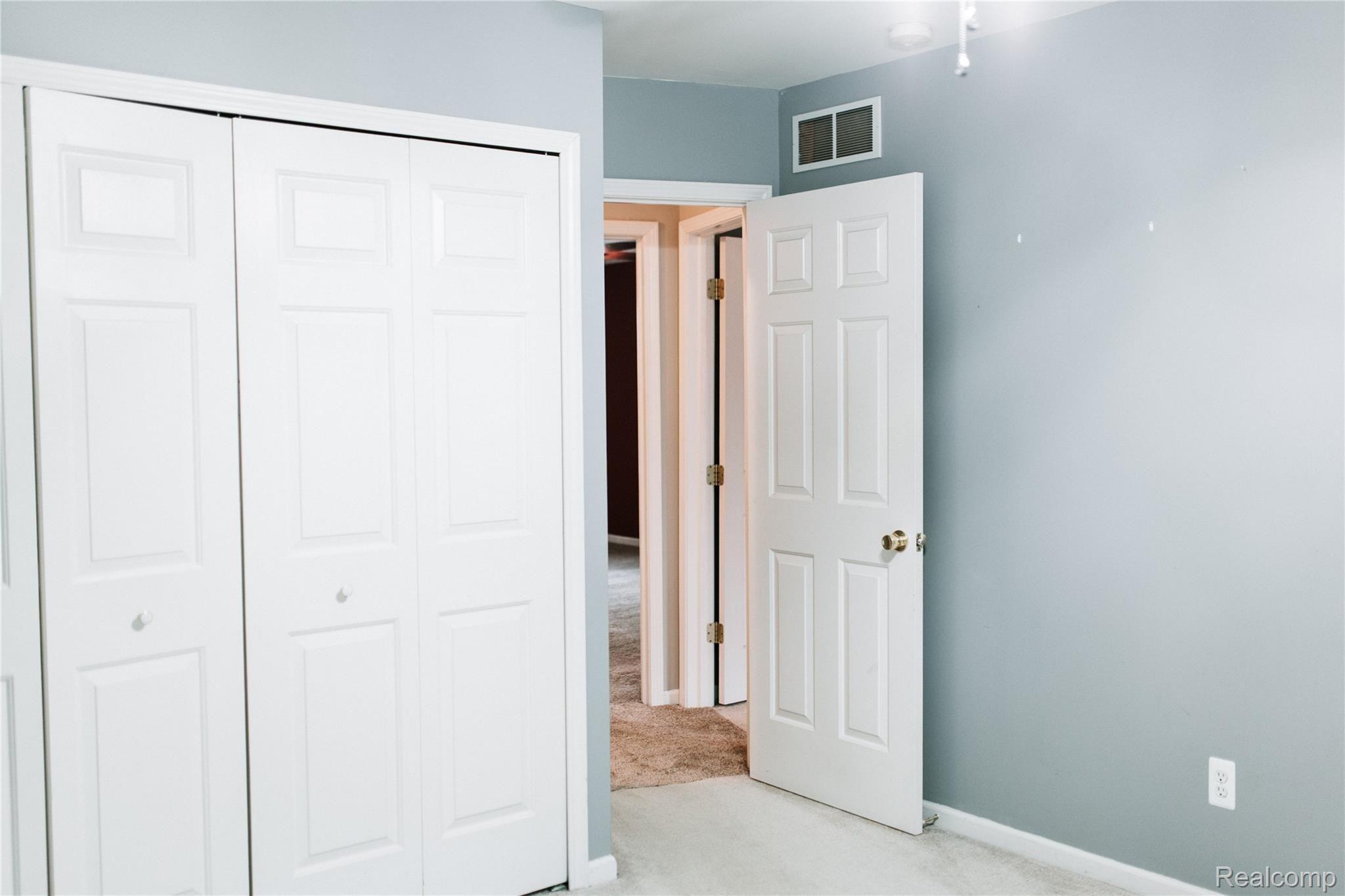 1604 Faussett Road Howell, MI 48855 - Photo 24 of 31 FAUSSETT_3rdbedroom2.jpg