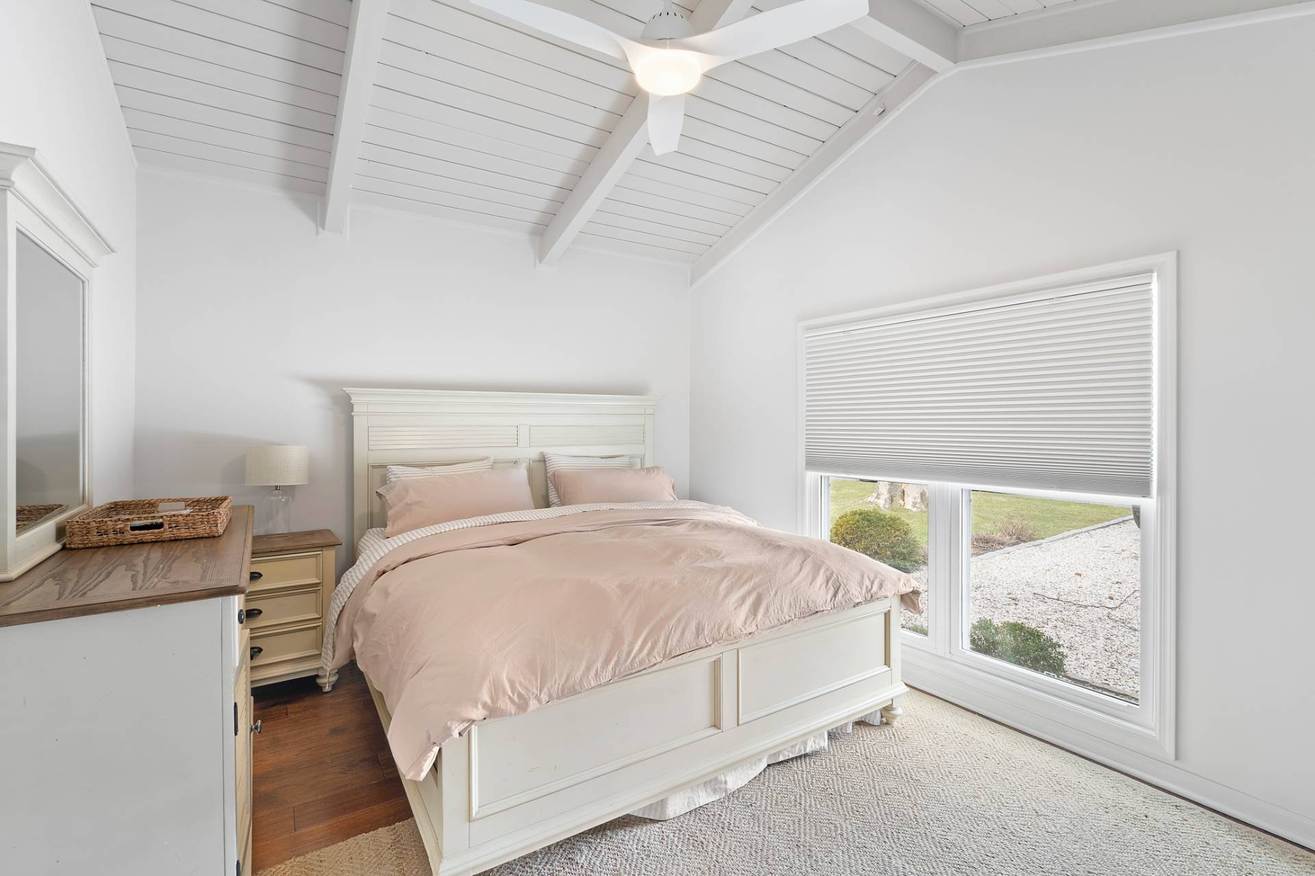 1 Shadbush Road Montauk, NY 11954 - Photo 10 of 19