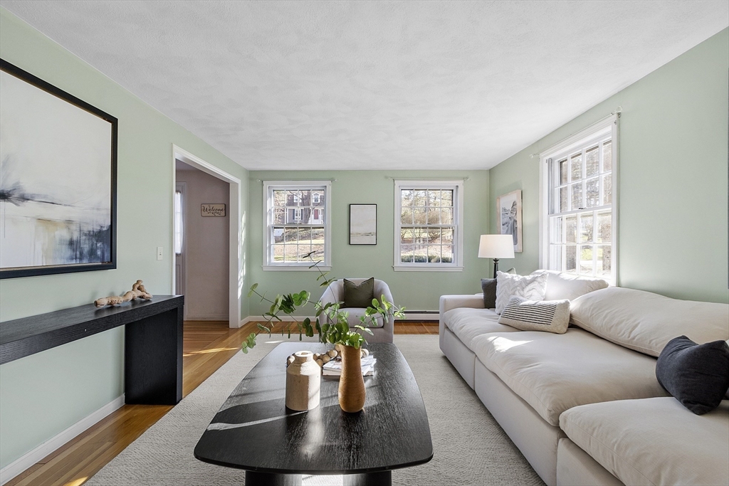 58 Brucewood Road East Acton, MA 01720 - Photo 6 of 41 Gallery Image 6