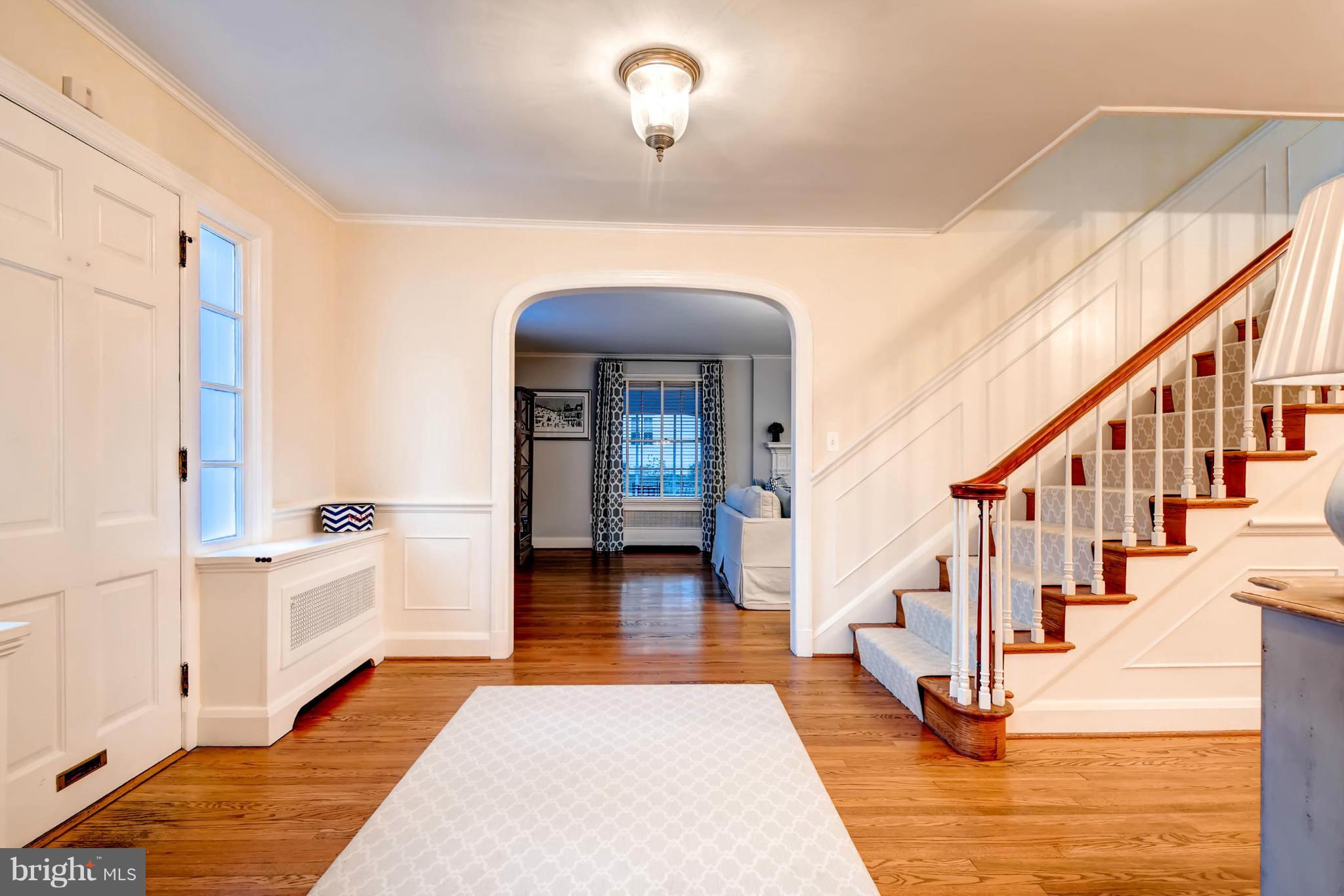 112 Goodale Road Baltimore, MD 21212 - Photo 4 of 30 Foyer