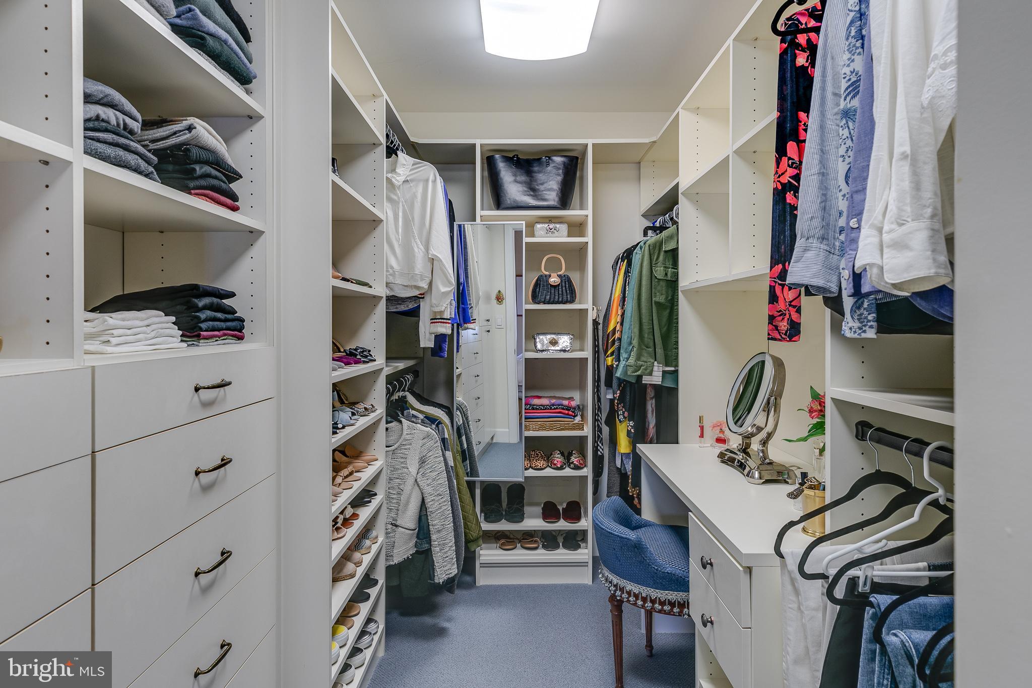 1701 Locust Street, Unit 2015 Philadelphia, PA 19103 - Photo 18 of 22